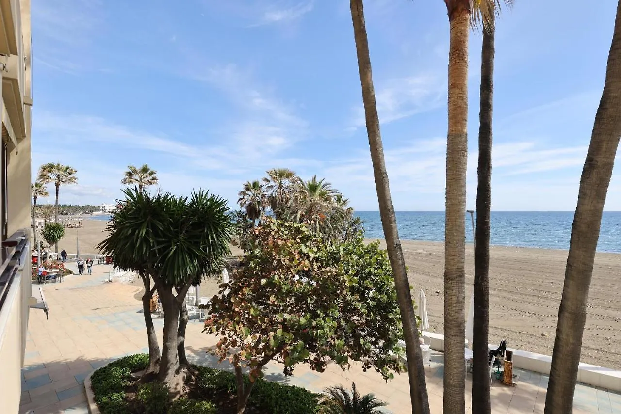 Apartment - Car Included Estepona