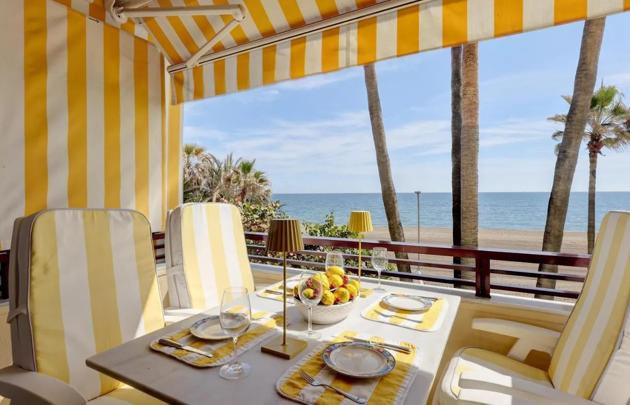 Apartment - Car Included Estepona 0*,