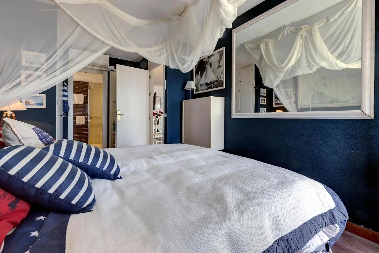 Apartment - Car Included Estepona