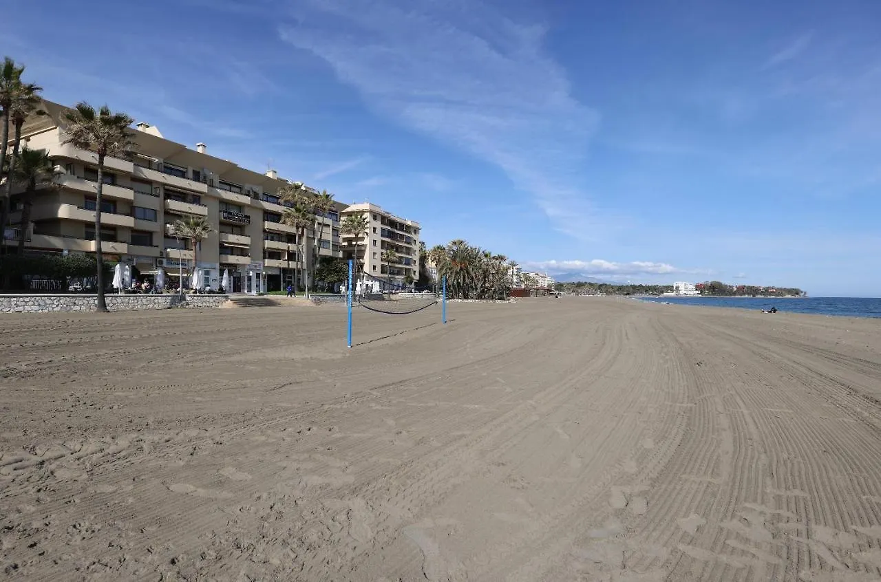 Apartment - Car Included Estepona